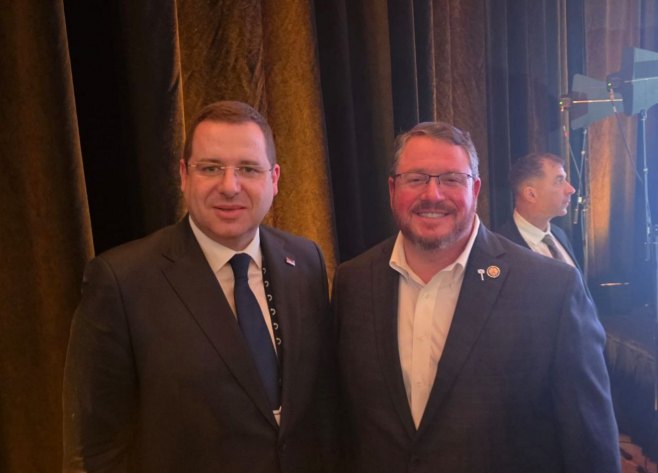 Радован Ковачевић и Ренди Фајн (Фото: x.com/KovacevicRaso) Радован Ковачевић и Ренди Фајн (Фото: x.com/KovacevicRaso) -