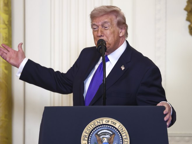 Доналд Трамп (Фото: EPA/JIM LO SCALZO / POOL) Доналд Трамп (Фото: EPA/JIM LO SCALZO / POOL) -