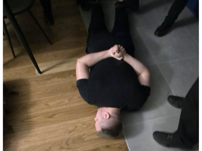 Ухапшен у Бањалуци по Интерполовој потјерници (ВИДЕО) Ухапшен у Бањалуци по Интерполовој потјерници (ВИДЕО)