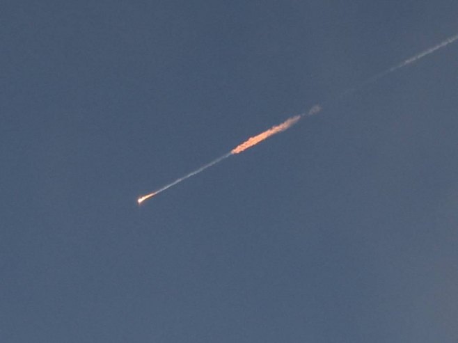 Ракета (фото: EPA/ABIR SULTAN) Ракета (фото: EPA/ABIR SULTAN) -