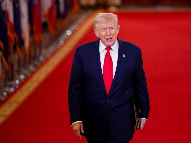 Доналд Трамп (Фото: EPA/AARON SCHWARTZ / POOL) Доналд Трамп (Фото: EPA/AARON SCHWARTZ / POOL) -