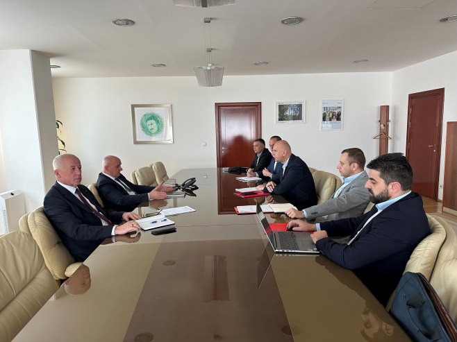 Састанак Састанак - Фото: Уступљена фотографија