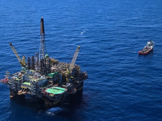 Нафтна платформа (Фото: EPA/Andre Borges, илустрација) Нафтна платформа (Фото: EPA/Andre Borges, илустрација) -