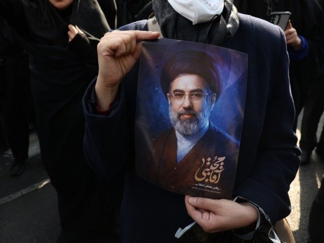 Моџтаба Хамнеи (Фото: EPA/ABEDIN TAHERKENAREH) Моџтаба Хамнеи (Фото: EPA/ABEDIN TAHERKENAREH) -