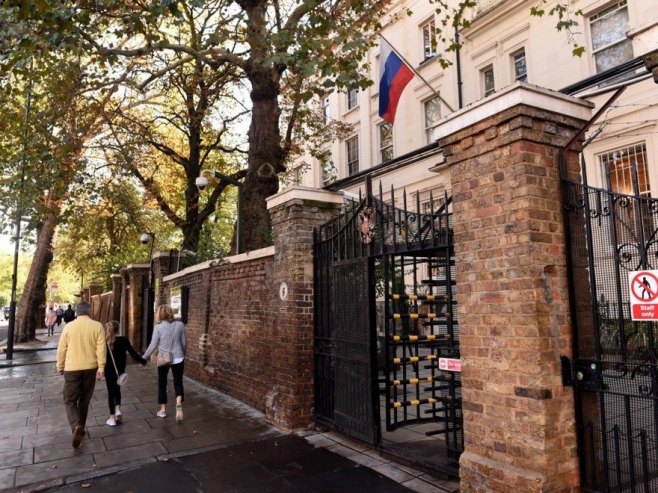 Руска Амбасада у Лондону (фото: EPA/FACUNDO ARRIZABALAGA - илустрација) Руска Амбасада у Лондону (фото: EPA/FACUNDO ARRIZABALAGA - илустрација) -