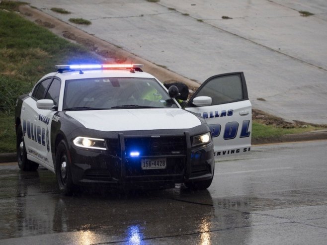 САД полиција (фото: EPA/DANIEL MCGREGOR HUYER - илустрација) САД полиција (фото: EPA/DANIEL MCGREGOR HUYER - илустрација) -
