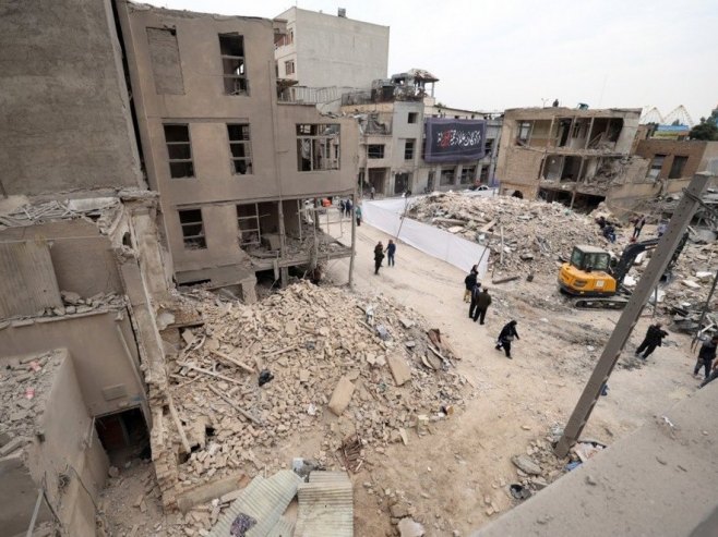 Иран (Фото: EPA/ABEDIN TAHERKENAREH, илустрација) Иран (Фото: EPA/ABEDIN TAHERKENAREH, илустрација) -