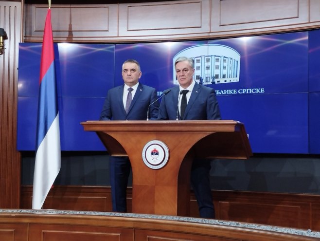 Синиша Каран и Саво Минић Синиша Каран и Саво Минић - Фото: РТРС