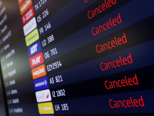 Отказани летови (фото: EPA/FILIP SINGER - илустрација) Отказани летови (фото: EPA/FILIP SINGER - илустрација) -