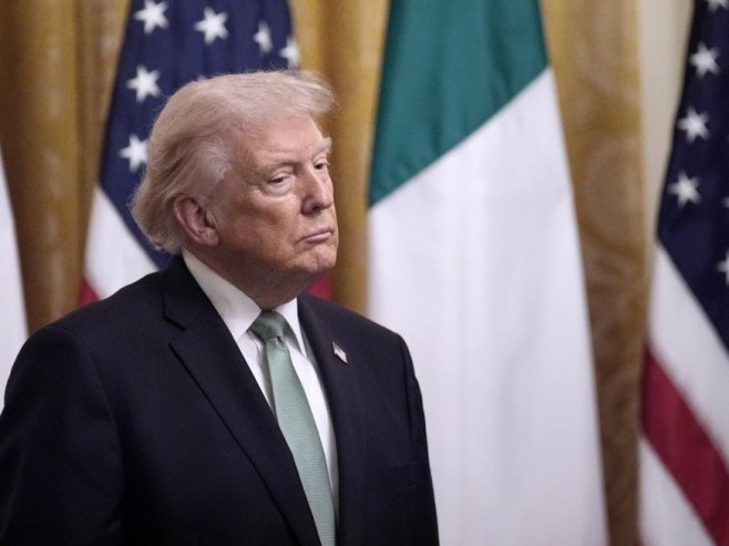 Доналд Трамп (Фото: EPA/YURI GRIPAS, илустрација) Доналд Трамп (Фото: EPA/YURI GRIPAS, илустрација) -