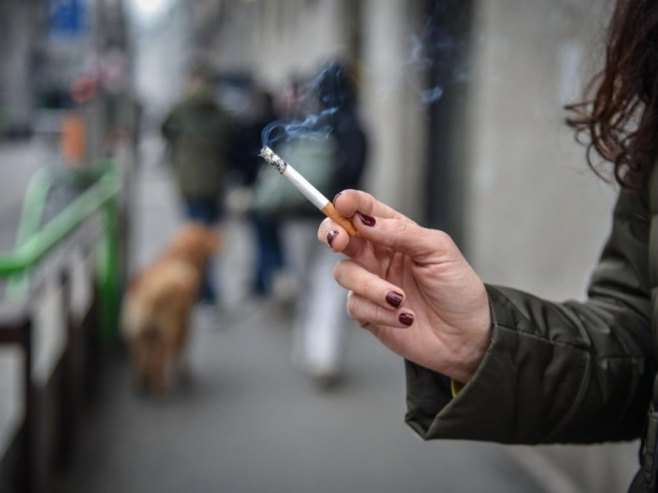 Цигарета (Фото: EPA/MATTEO CORNER/илустрација) Цигарета (Фото: EPA/MATTEO CORNER/илустрација) -