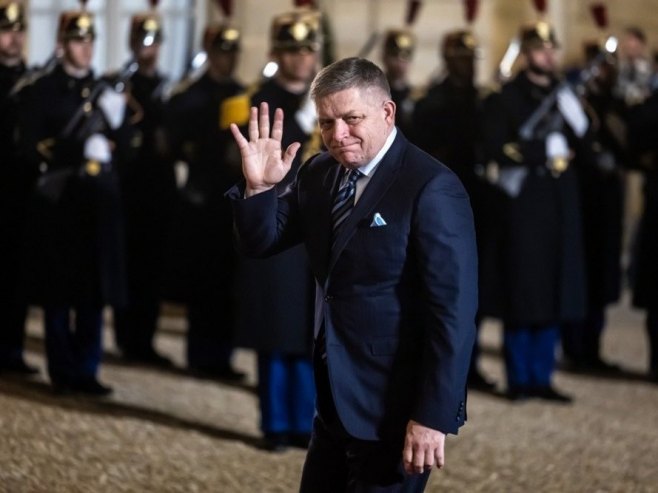 Роберт Фицо (фото: EPA/CHRISTOPHE PETIT TESSON) Роберт Фицо (фото: EPA/CHRISTOPHE PETIT TESSON) -