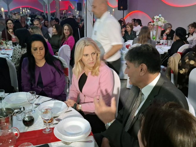 Прослава 8. марта Прослава 8. марта - Фото: СРНА