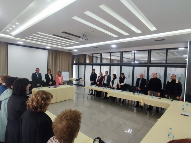 Предсједништва Републичке организације породица заробљених и погинулих бораца и несталих цивила Предсједништва Републичке организације породица заробљених и погинулих бораца и несталих цивила - Фото: РТРС