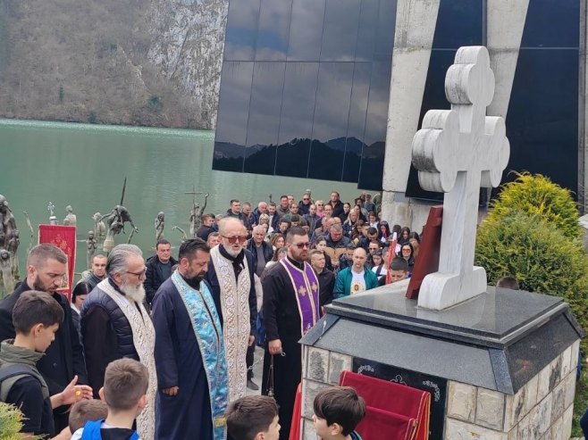 Вишеград - парастос Вишеград - парастос - Фото: РТРС