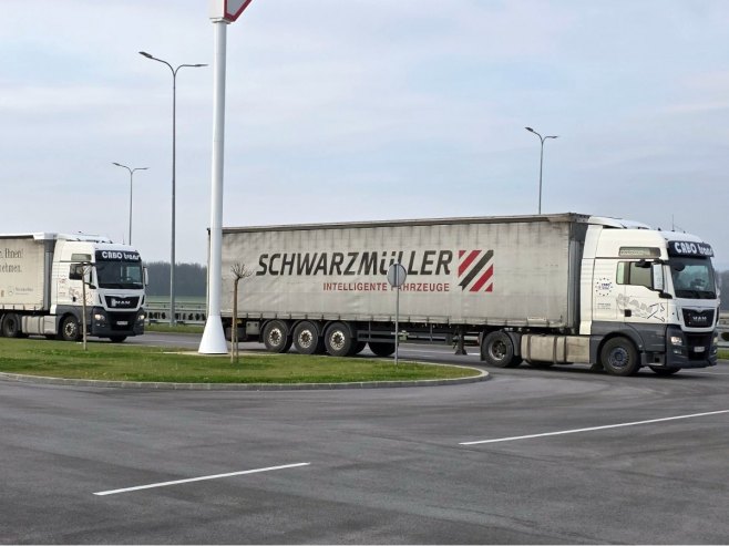 Превозници Превозници - Фото: РТРС