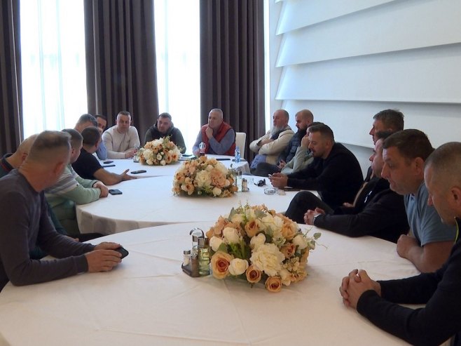 Састанак Састанак - Фото: РТРС