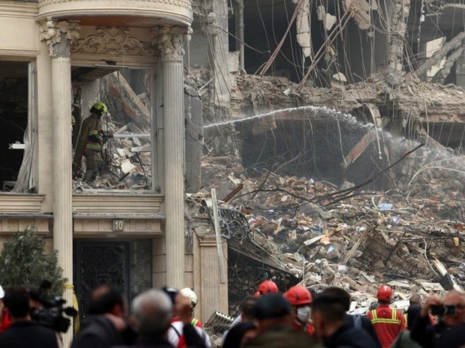 Напад на Иран (Фото: EPA/ABEDIN TAHERKENAREH, илустрација) Напад на Иран (Фото: EPA/ABEDIN TAHERKENAREH, илустрација) -