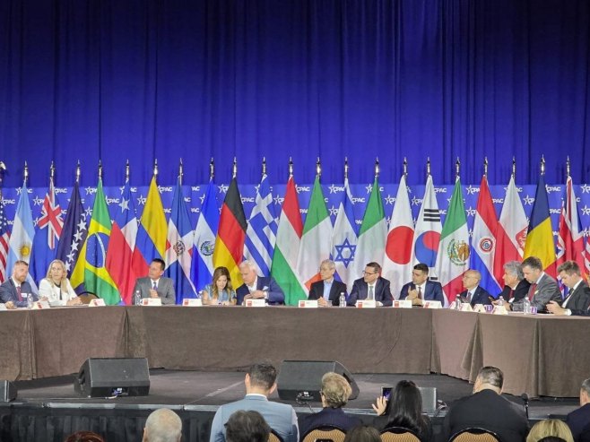 Жељка Цвијановић у Америци Жељка Цвијановић у Америци - Фото: Уступљена фотографија