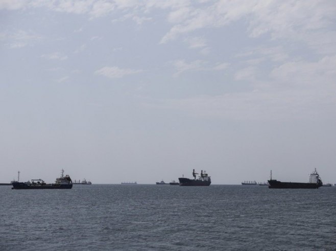 Босфор (Фото:EPA/ERDEM SAHIN) Босфор (Фото:EPA/ERDEM SAHIN) -