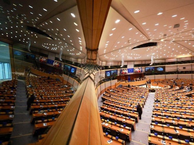 Европски парламент (фото: EPA/OLIVIER HOSLET) Европски парламент (фото: EPA/OLIVIER HOSLET) -