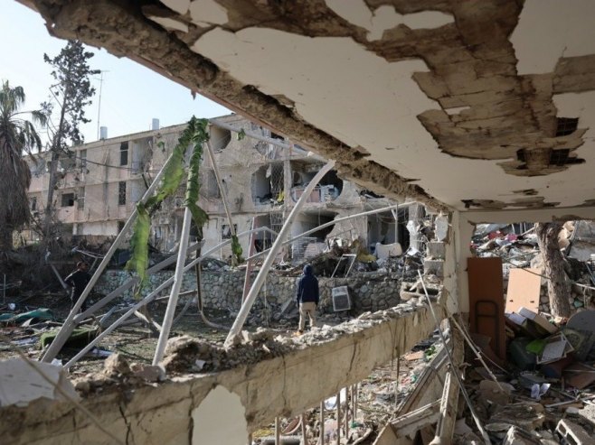 Рат у Ирану (фото: EPA/ABIR SULTAN) Рат у Ирану (фото: EPA/ABIR SULTAN) -