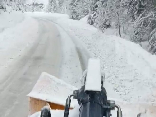 Романијапутеви чисте Романијапутеви чисте - Фото: РТРС