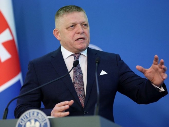 Роберт Фицо (Фото: EPA/Robert Ghement) Роберт Фицо (Фото: EPA/Robert Ghement) -