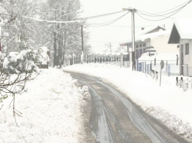 Снијег у околини Бањалуке Снијег у околини Бањалуке - Фото: РТРС