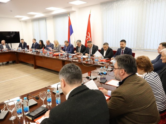 Сједница Предсједништва СНСД-а Сједница Предсједништва СНСД-а - Фото: ZIPAPHOTO/Borislav Zdrinja