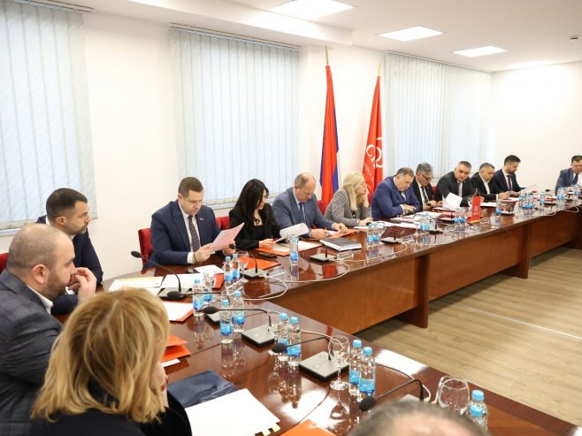 Сједница Предсједништва СНСД-а Сједница Предсједништва СНСД-а - Фото: ZIPAPHOTO/Borislav Zdrinja