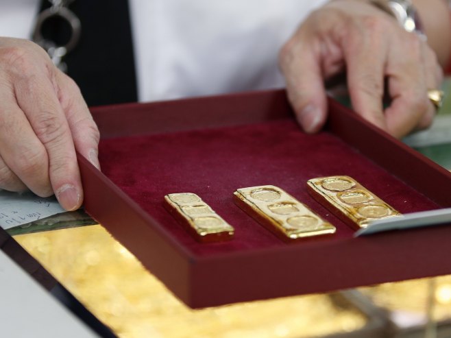 Златне полуге (Фото: EPA/RUNGROJ YONGRIT/илустрација) Златне полуге (Фото: EPA/RUNGROJ YONGRIT/илустрација) -