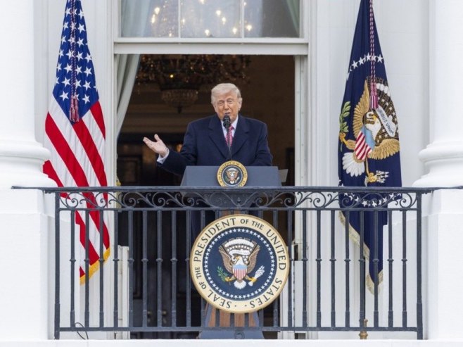 Доналд Трамп (Фото: EPA/SHAWN THEW / POOL) Доналд Трамп (Фото: EPA/SHAWN THEW / POOL) -