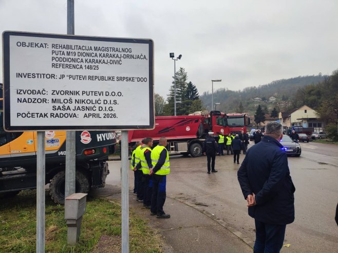 Рехабилитација магистралног пута на дионици Каракај – Дрињача Рехабилитација магистралног пута на дионици Каракај – Дрињача - Фото: РТРС