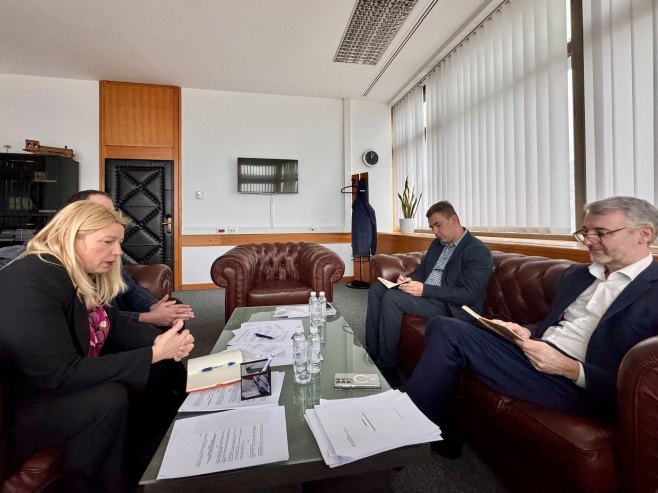 Форто са представницима Свјетске банке Форто са представницима Свјетске банке - Фото: Уступљена фотографија