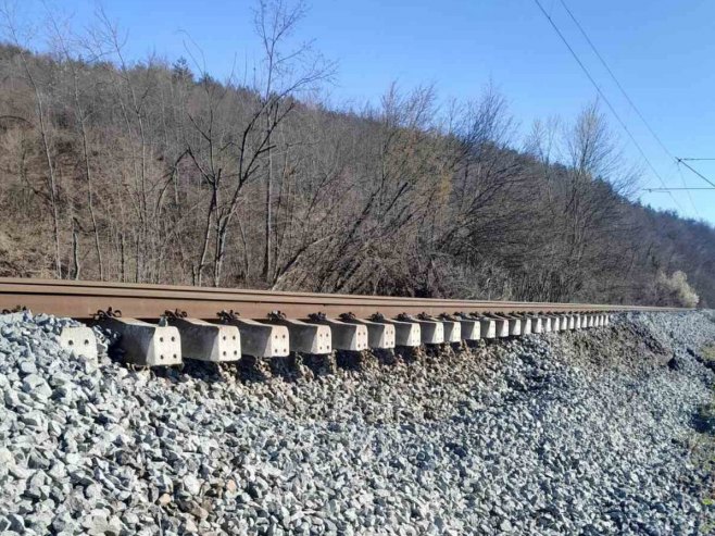 Дионица пруге између Шњеготине и Укрине Дионица пруге између Шњеготине и Укрине - Фото: СРНА