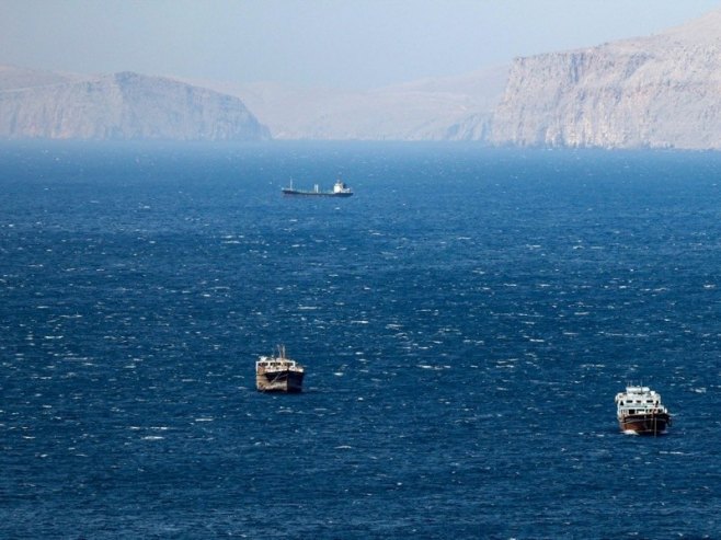 Ормуски мореуз (фото: EPA/ALI HAIDER) Ормуски мореуз (фото: EPA/ALI HAIDER) -