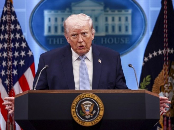 Доналд Трамп (Фото: EPA/JIM LO SCALZO) Доналд Трамп (Фото: EPA/JIM LO SCALZO) -