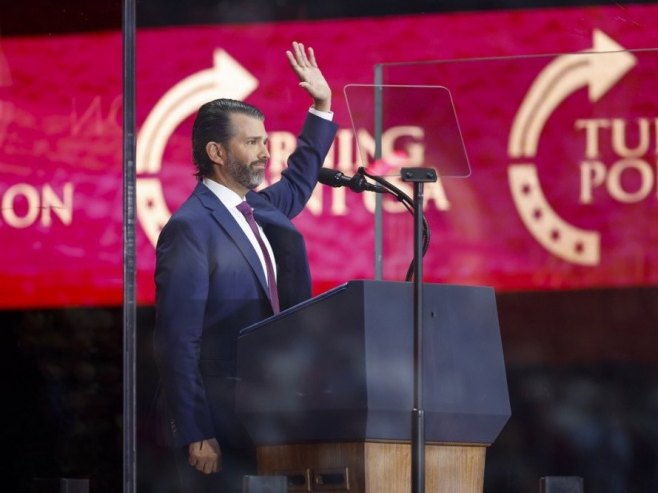 Доналд Трамп Млађи (фото: EPA/CAROLINE BREHMAN) Доналд Трамп Млађи (фото: EPA/CAROLINE BREHMAN) -