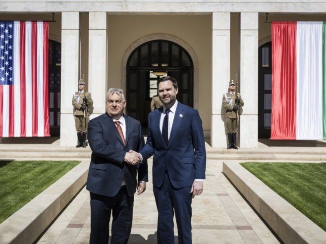 Орбан и Венс (Фото: EPA/Akos Kaiser HANDOUT) Орбан и Венс (Фото: EPA/Akos Kaiser HANDOUT) -