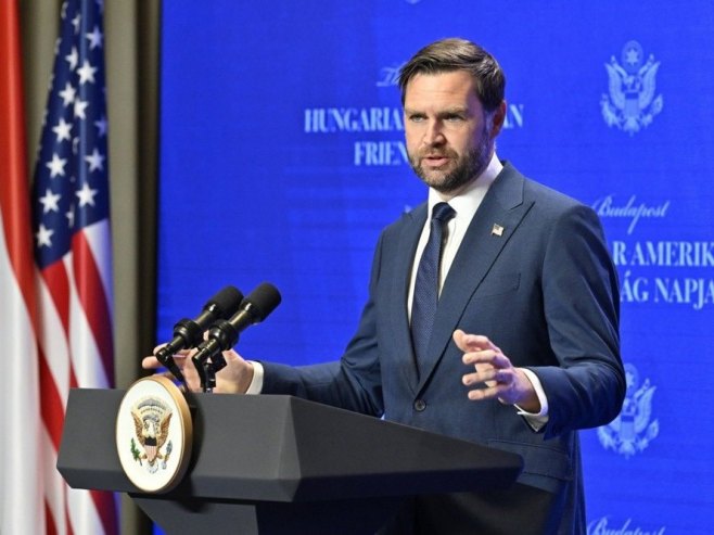 Венс: Вашингтон спреман за мировни споразум са Техераном Венс: Вашингтон спреман за мировни споразум са Техераном