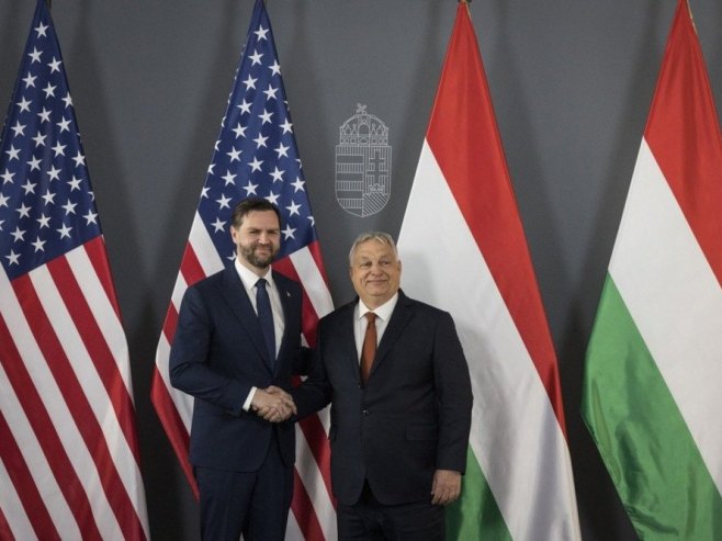 Џеј Ди Венс и Виктор Орбан (Фото: EPA/Akos Kaiser, илустрација) Џеј Ди Венс и Виктор Орбан (Фото: EPA/Akos Kaiser, илустрација) -