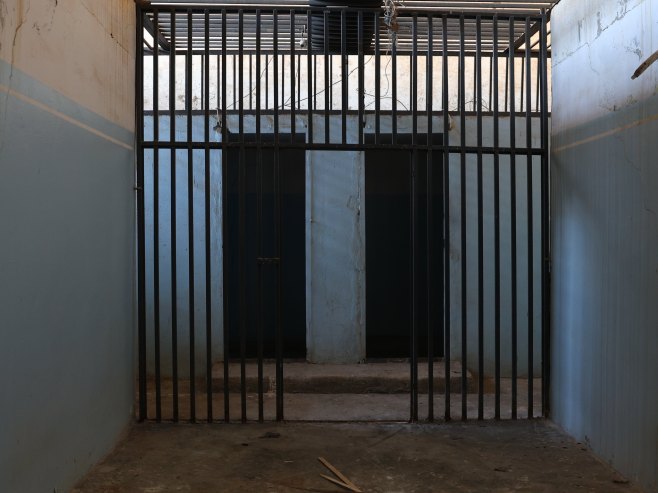 Затвор (Фото: EPA/MOHAMMED AL-RIFAI/илустрација) Затвор (Фото: EPA/MOHAMMED AL-RIFAI/илустрација) -