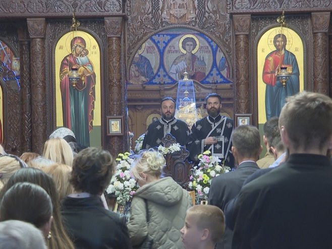 Вечерње богослужење у Бањалуци Вечерње богослужење у Бањалуци - Фото: РТРС