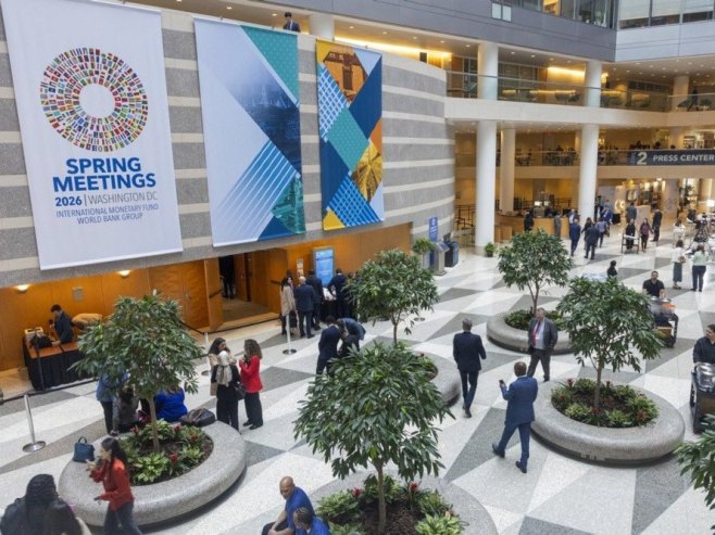 Атријум ММФ-а (фото: EPA/SHAWN THEW) Атријум ММФ-а (фото: EPA/SHAWN THEW) -