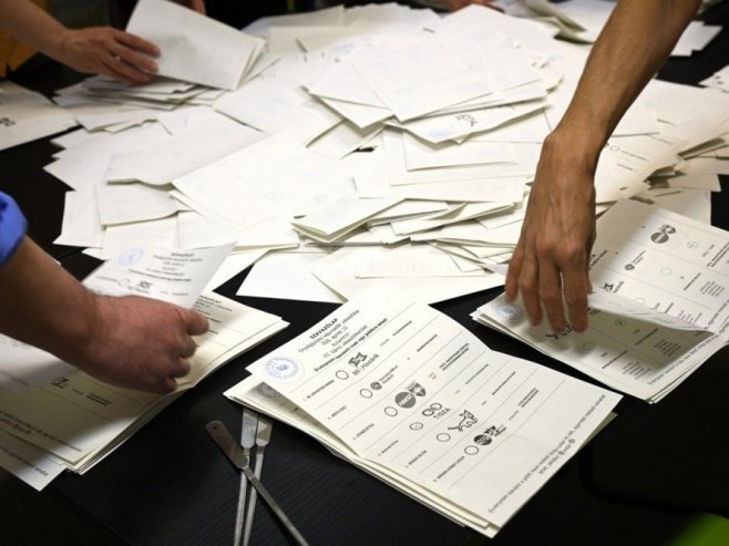 Избори у Мађарској (Фото: EPA/PETER LAKATOS HUNGARY OUT) Избори у Мађарској (Фото: EPA/PETER LAKATOS HUNGARY OUT) -