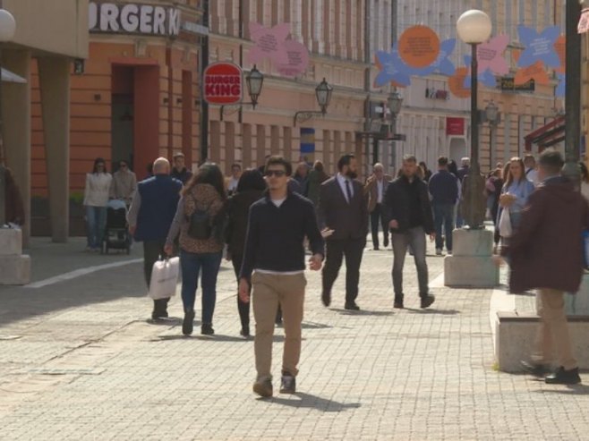 Грађани Грађани - Фото: РТРС