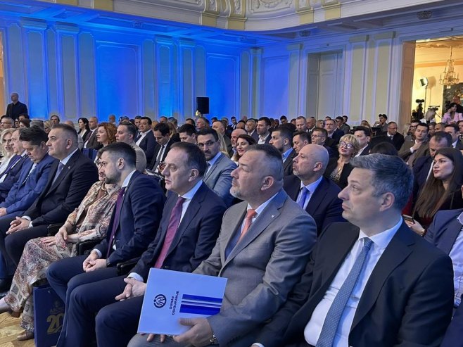 Агенција за осигурање, 20 година Агенција за осигурање, 20 година - Фото: РТРС