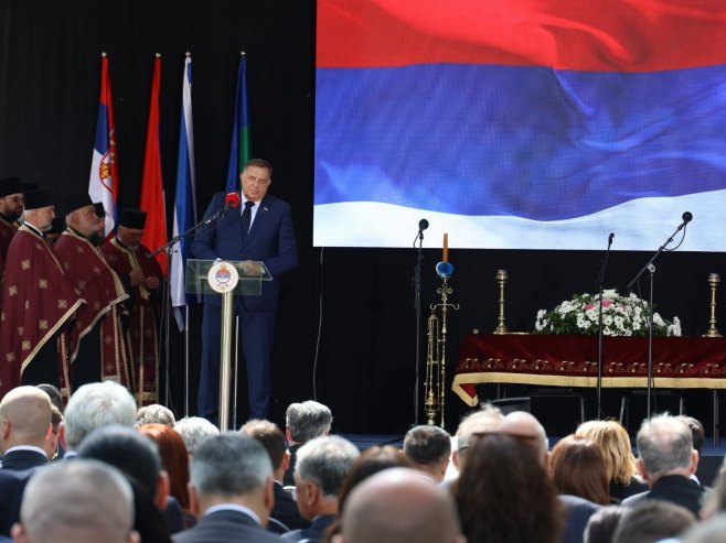 Милорад Додик Милорад Додик - Фото: ZIPAPHOTO/Borislav Zdrinja