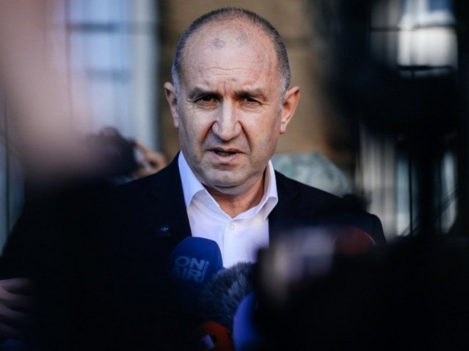 Румен Радев (Фото: EPA/BORISLAV TROSHEV) Румен Радев (Фото: EPA/BORISLAV TROSHEV) -